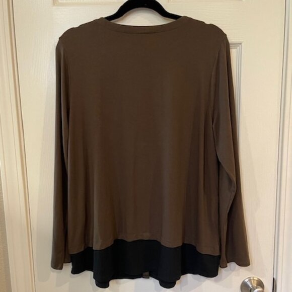 JJill long sleeve, button-front top, sz. Large, Brown and black; Exc. condition - Picture 3 of 3
